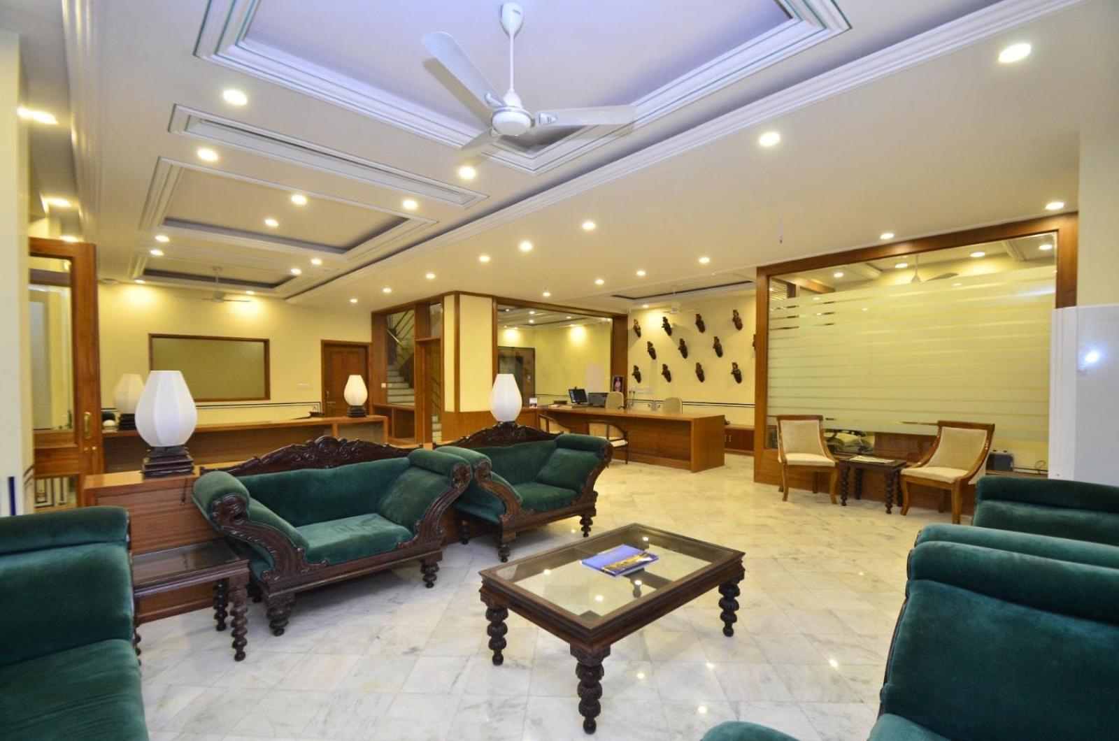 Hotel Aaram Mahal By Pachar Group Udaipur Exterior foto